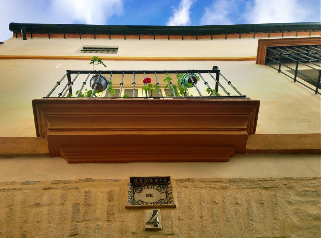 Hotel Boutique Casas De Santa Cruz Sevilha Exterior foto